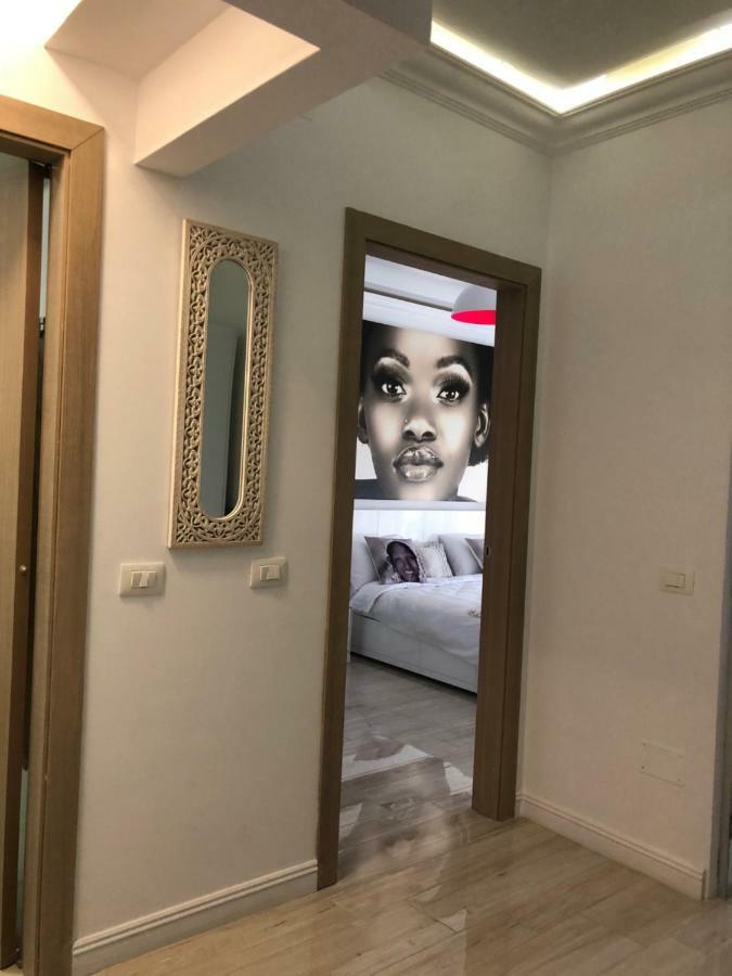 White Tower Mamaia - Private Apartment Exterior foto